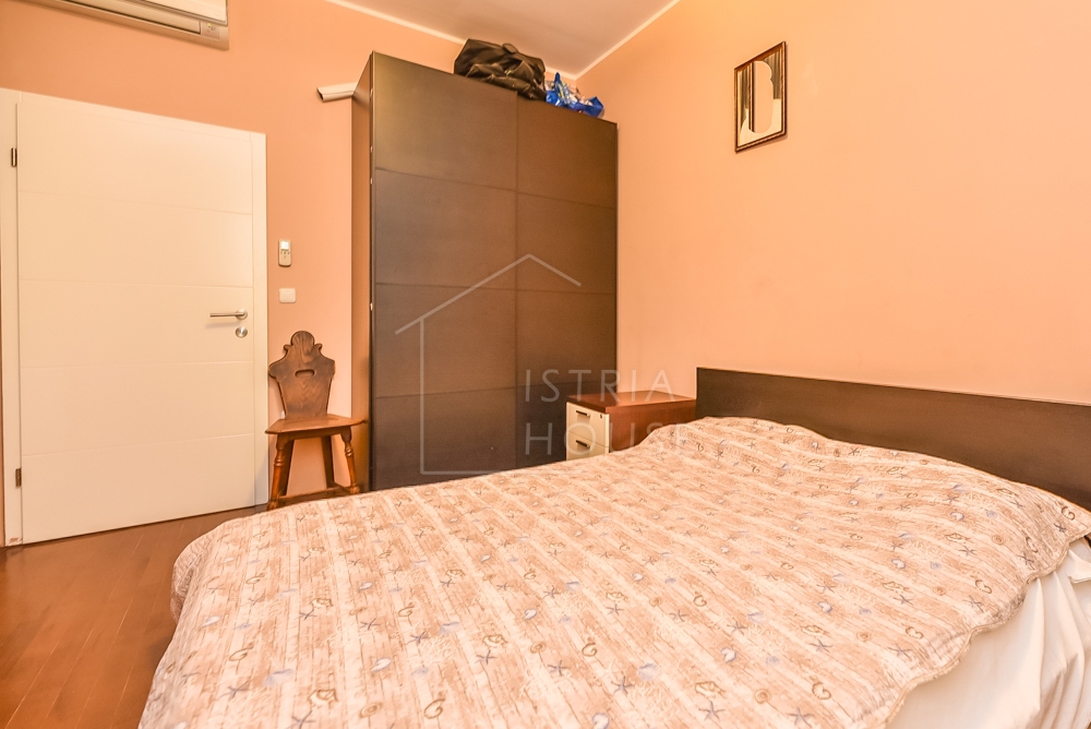 Rovigno, dintorni, appartamento con vista sulla piazza medievale