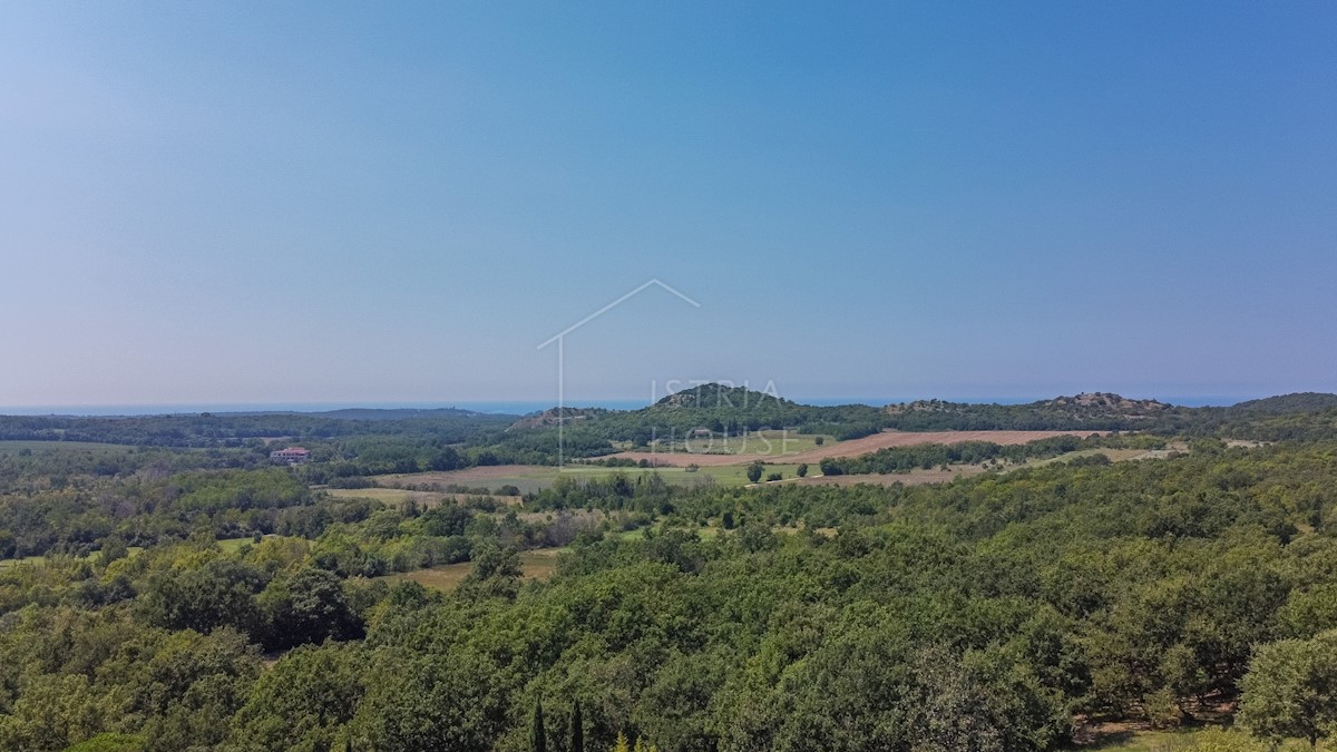 Parenzo, dintorni, terreno edificabile con vista