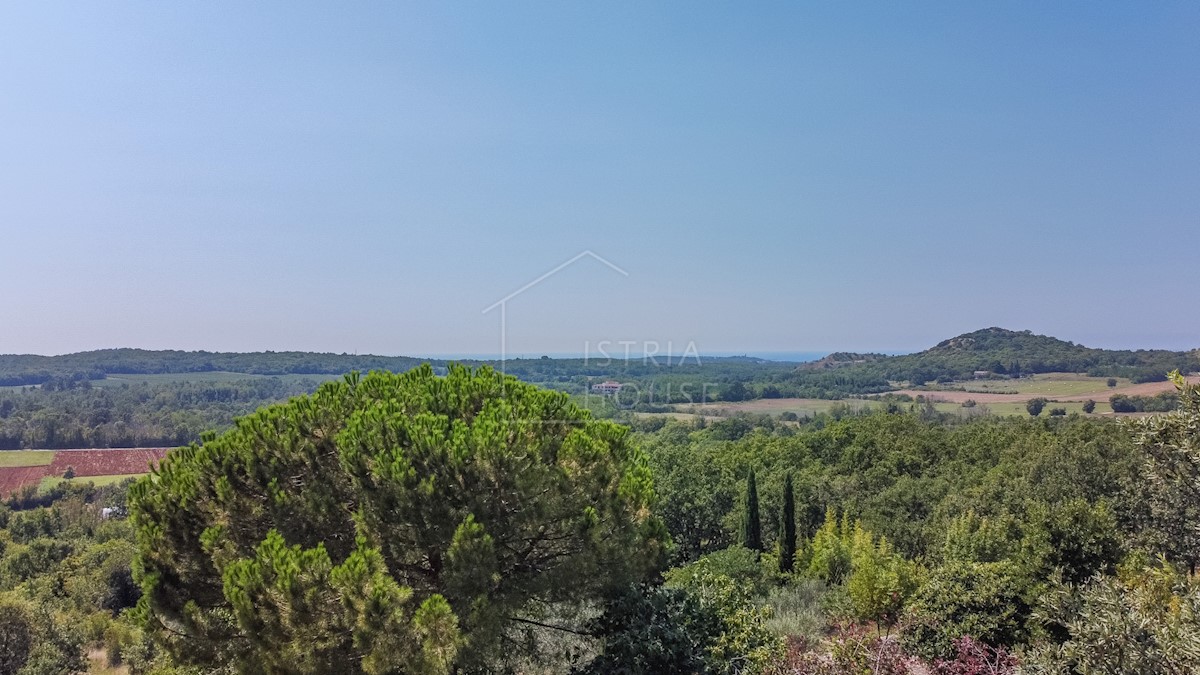 Parenzo, dintorni, terreno edificabile con vista