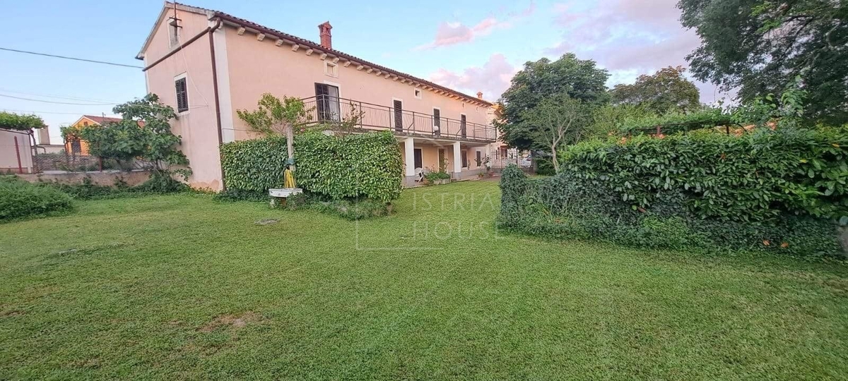 Svetvinčenat, dintorni, casa familiare con ampio giardino