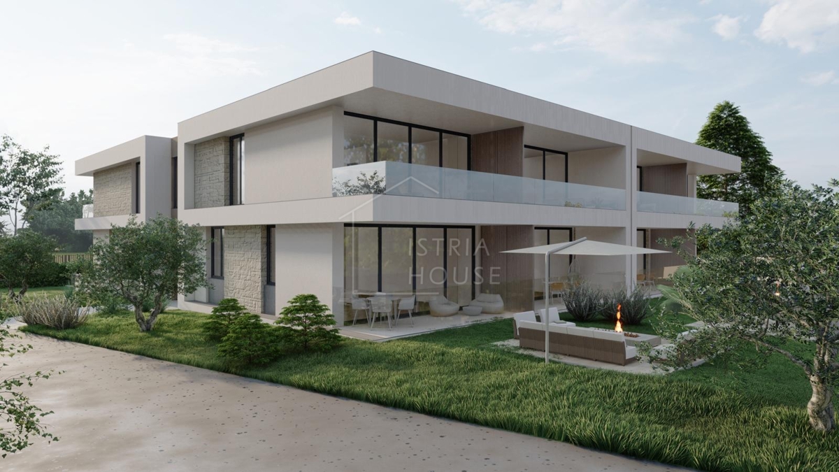 Rovigno, dintorni, appartamento al primo piano con ampia terrazza