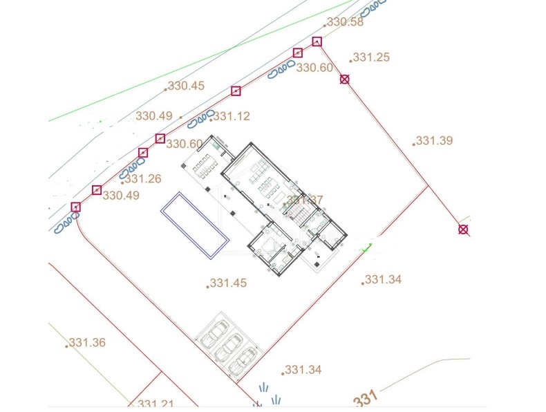 Rovigno, dintorni, villa con dettagli in stile istriano
