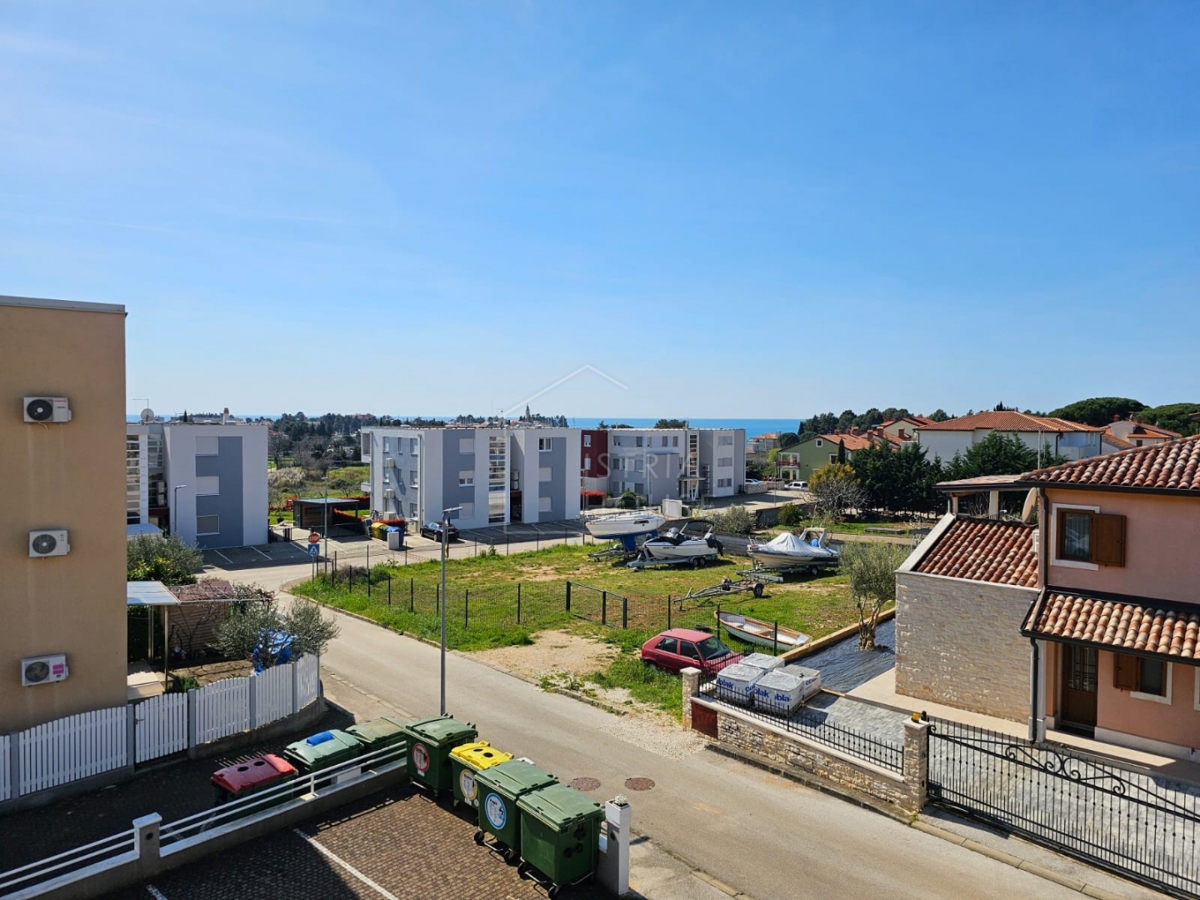 Cittanova, appartamento con vista mare non lontano dalla spiaggia