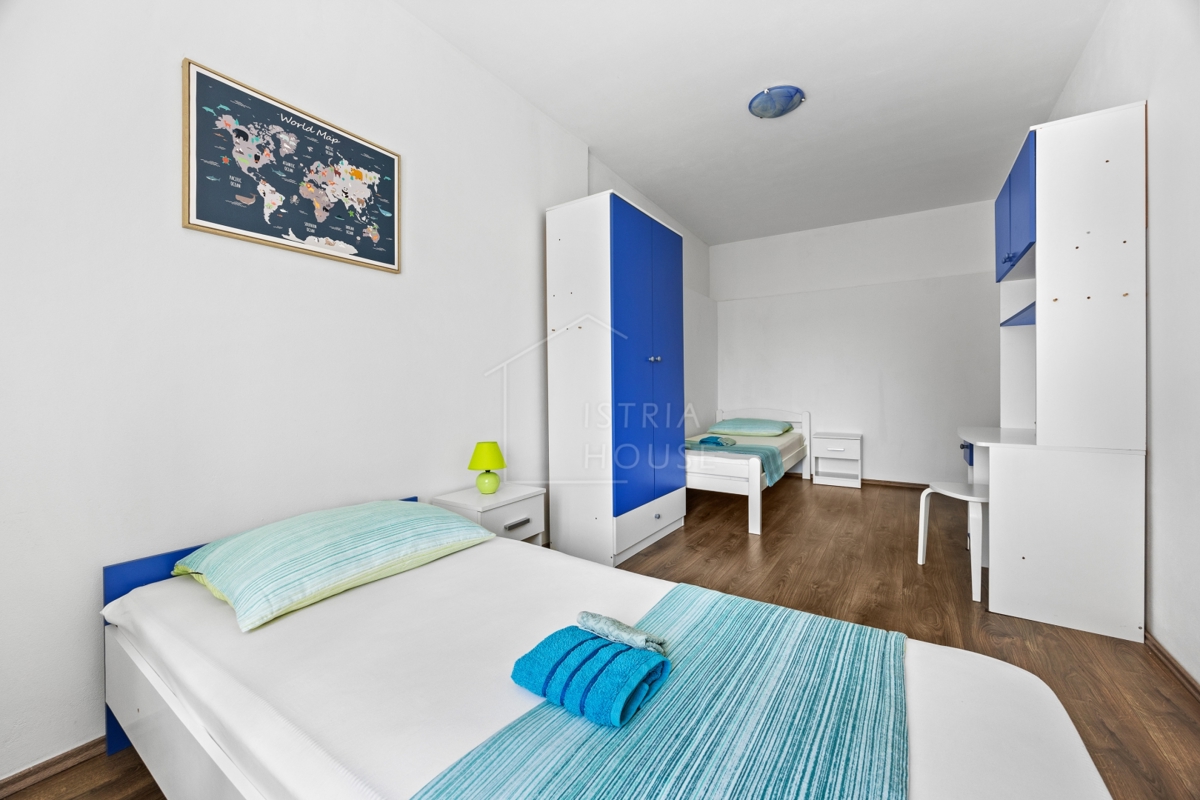 Svetvinčenat, dintorni, casa familiare con piscina