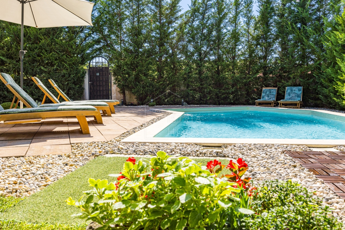 Svetvinčenat, dintorni, casa familiare con piscina