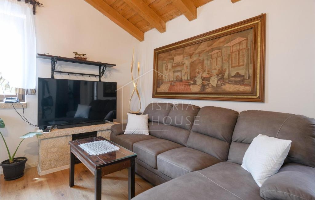 Barban, dintorni, casa con piscina