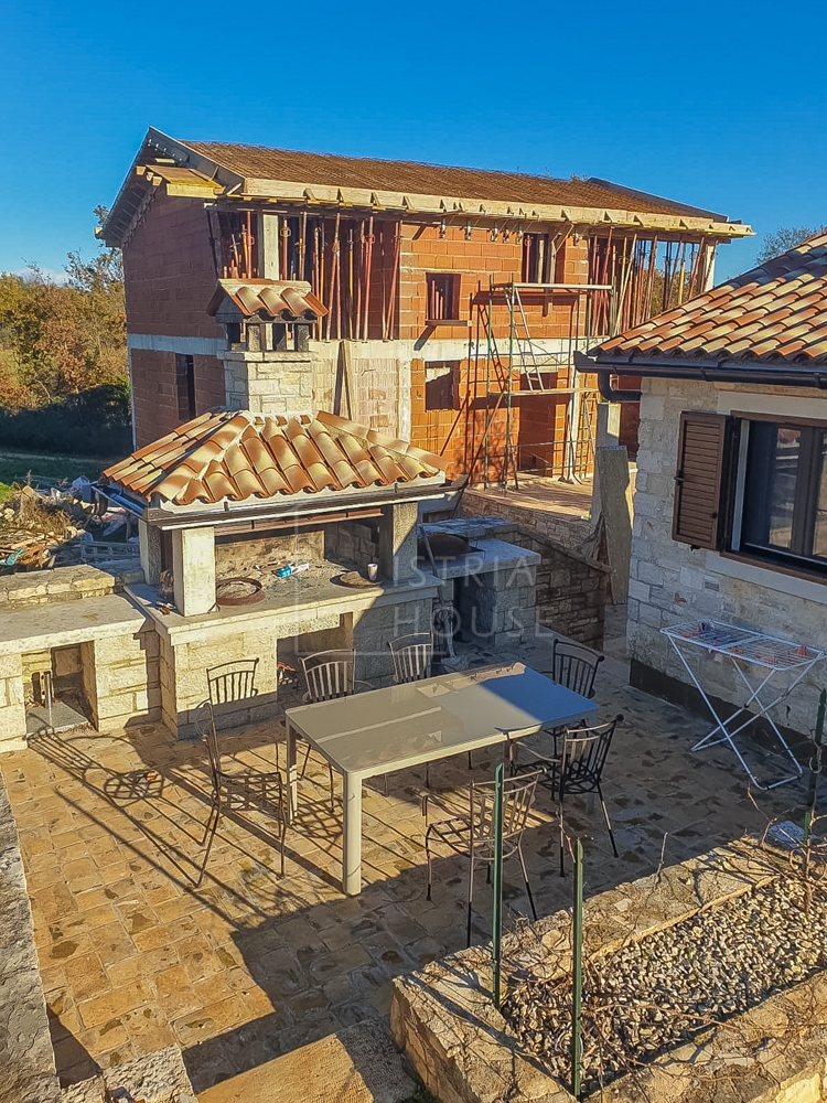 Barban, dintorni, casa con piscina