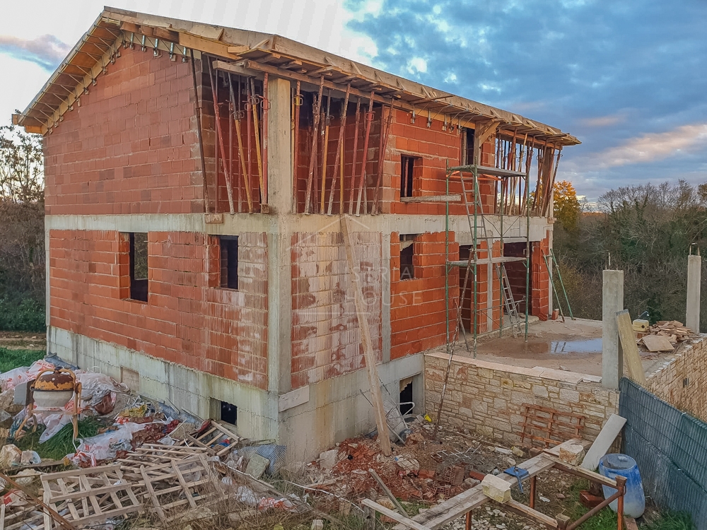Barban, dintorni, casa con piscina