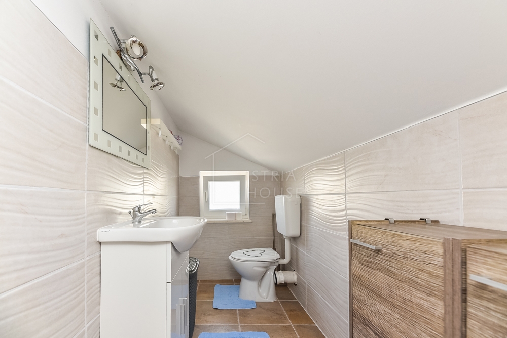 Rovigno, Valle, appartamento arredato in stile moderno