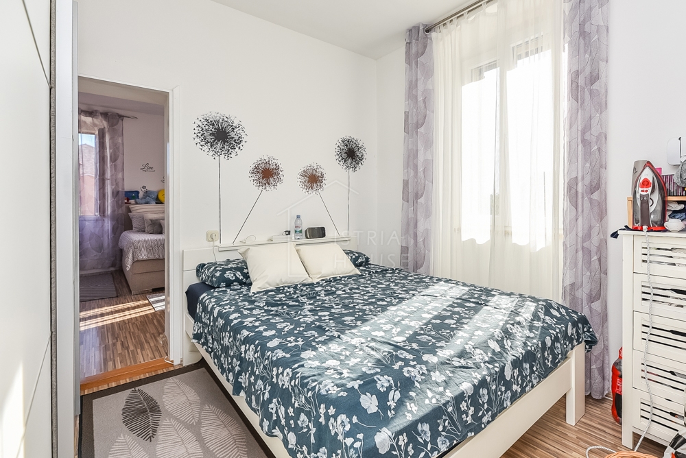 Bale, appartamento ristrutturato in un edificio