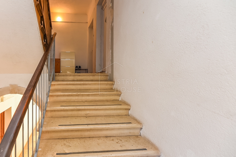 Bale, appartamento ristrutturato in un edificio