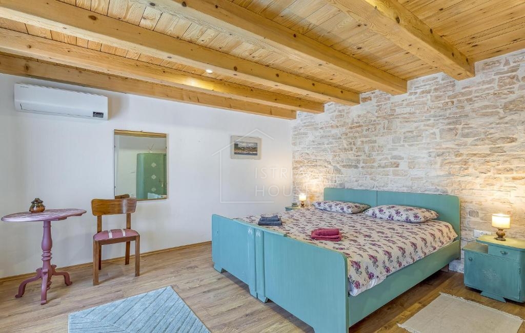 Canfanaro, dintorni, casa istriana ristrutturata con piscina