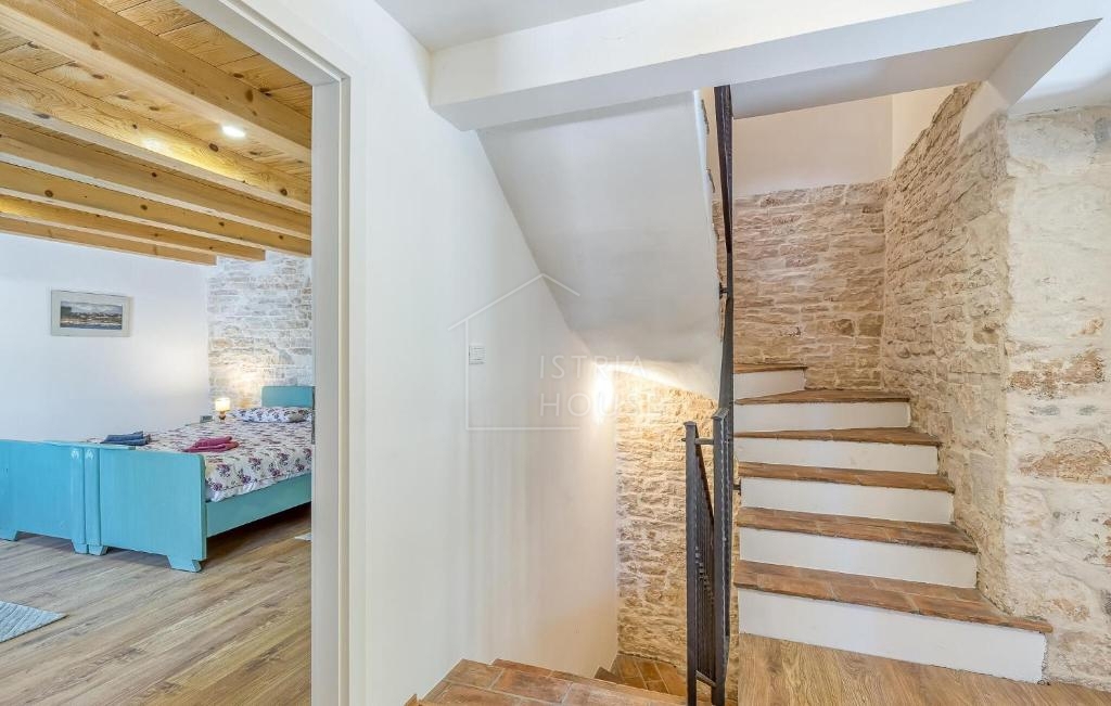 Canfanaro, dintorni, casa istriana ristrutturata con piscina