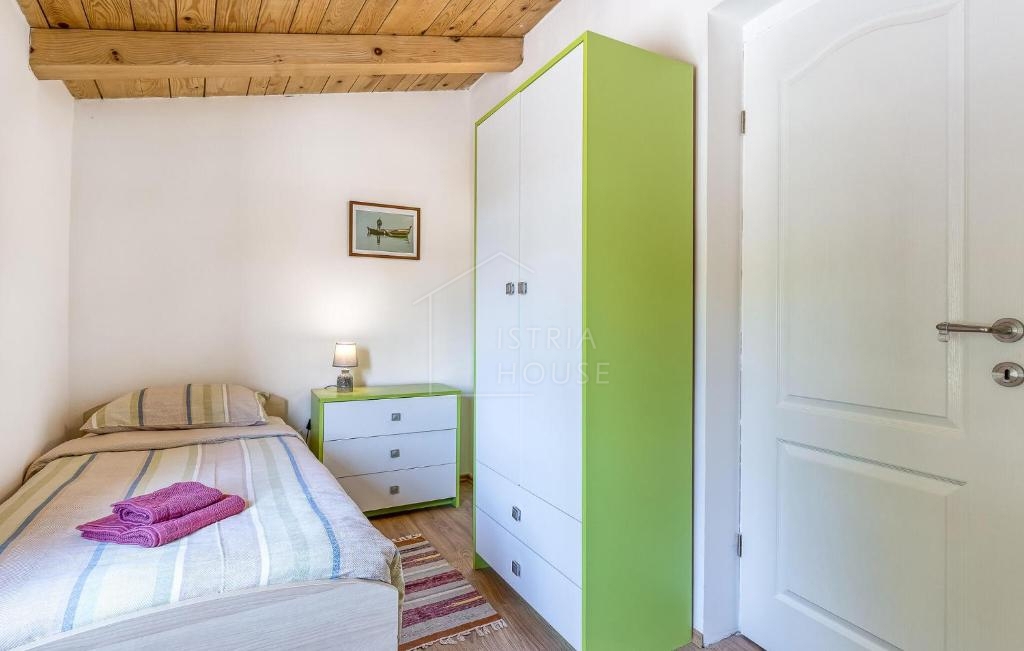 Canfanaro, dintorni, casa istriana ristrutturata con piscina