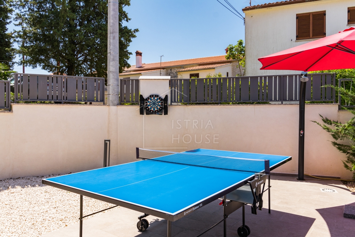Sanvincenti, villa con 4 camere da letto e piscina