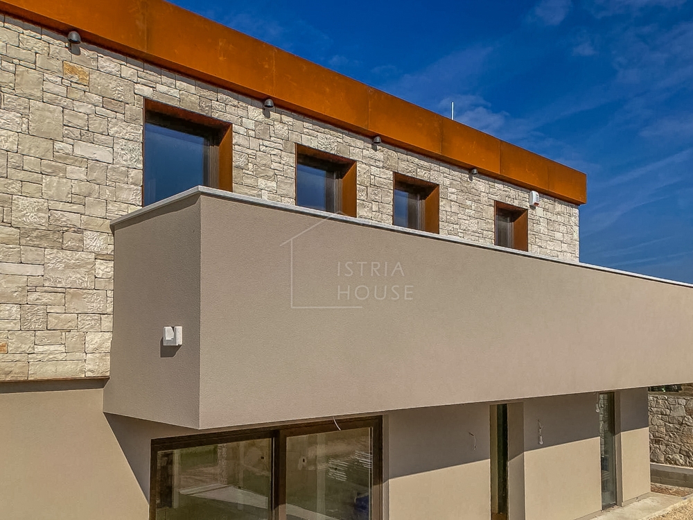 Rovigno, dintorni, villa di design in costruzione