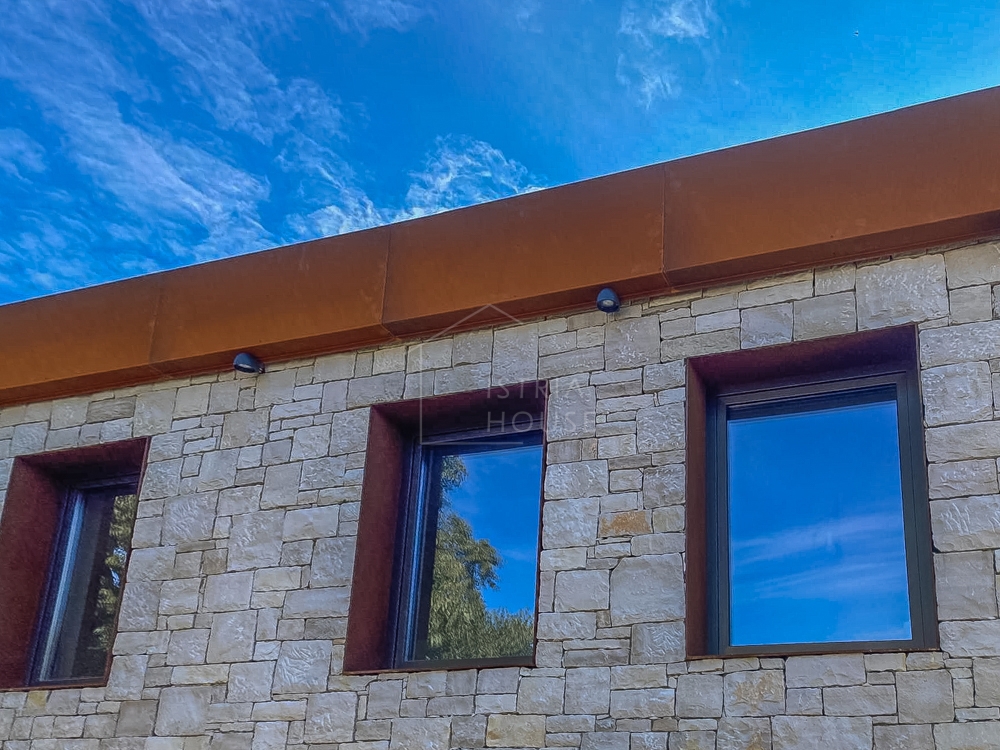 Rovigno, dintorni, villa di design in costruzione