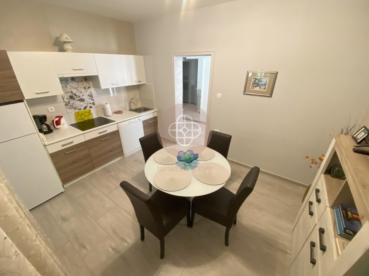 Fantastico condominio con vista mare sensazionale *a pochi passi dal mare*