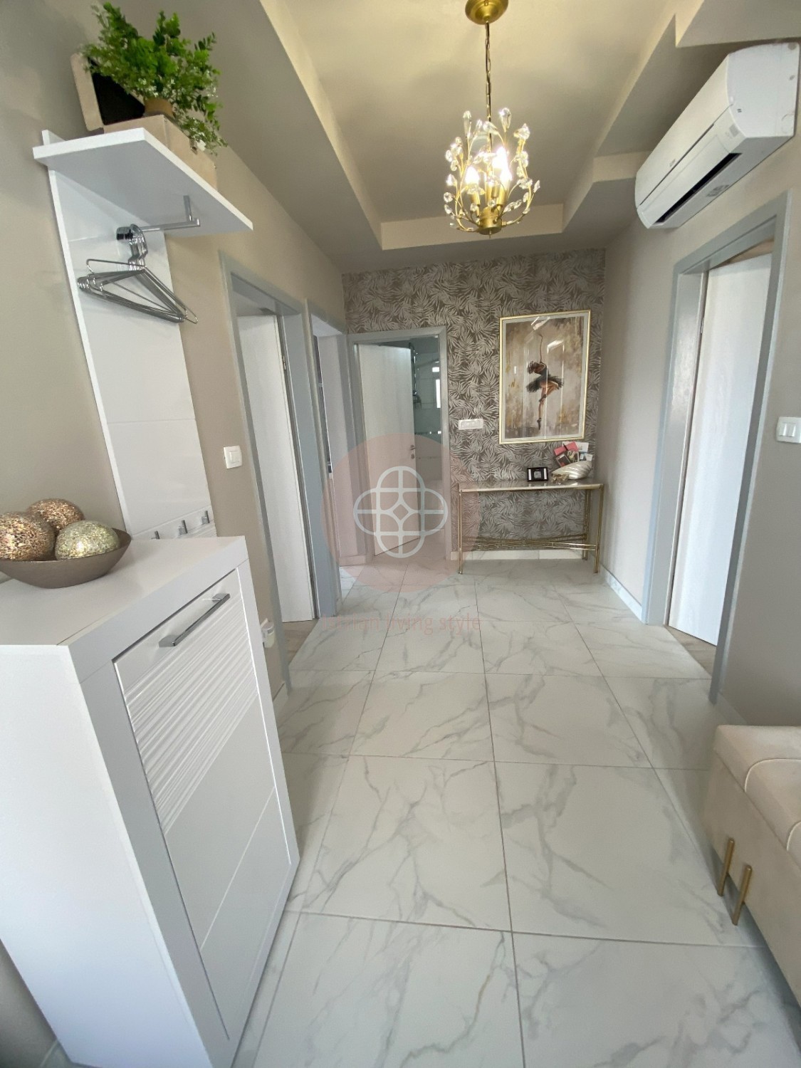 Fantastico condominio con vista mare sensazionale *a pochi passi dal mare*