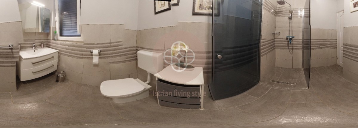 Fantastico condominio con vista mare sensazionale *a pochi passi dal mare*