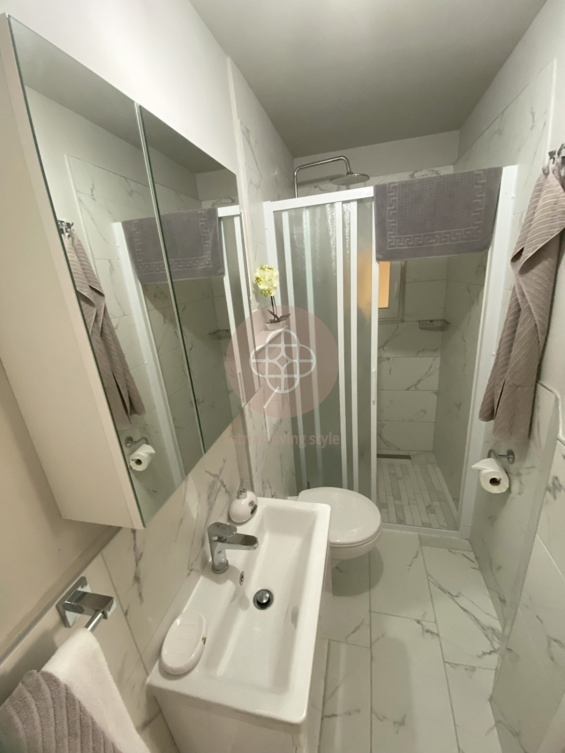 Fantastico condominio con vista mare sensazionale *a pochi passi dal mare*