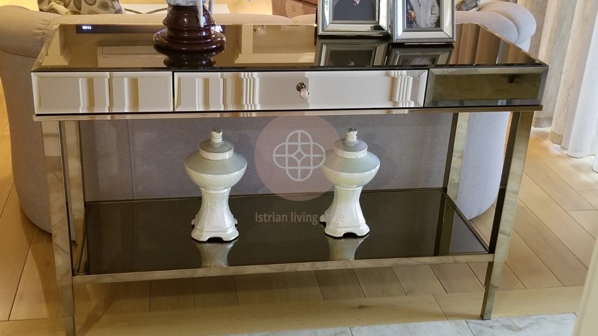 Fantastico condominio con vista mare sensazionale *a pochi passi dal mare*