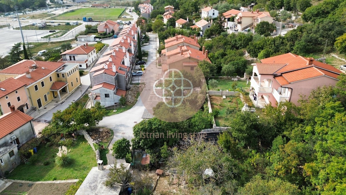 Casa sul mare in un piccolo villaggio di pescatori istriano!