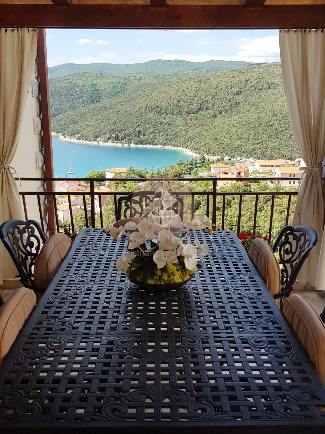 Appartamento di lusso con vista mare # Accesso indipendente, cortile privato + parcheggio! * ISTRIA, RABAC