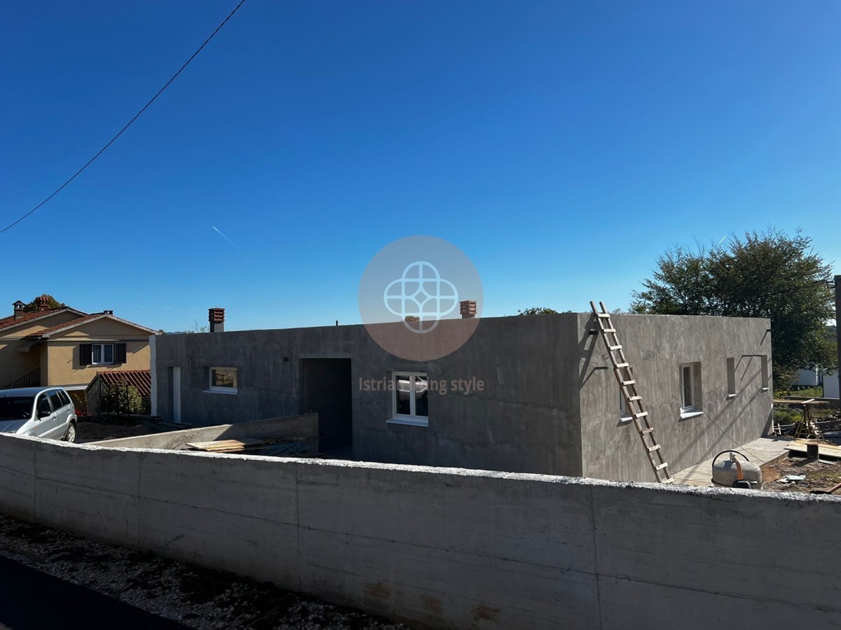 Elegante bungalow su un unico livello in fase di completamento – fine lavori prevista per 05/2026. OFFERTA TOP!