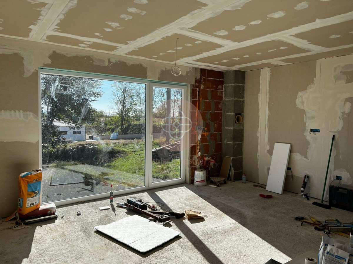 Elegante bungalow su un unico livello in fase di completamento – fine lavori prevista per 05/2026. OFFERTA TOP!