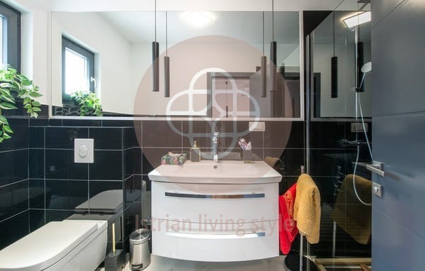 Bungalow chic di nuova costruzione in fase di completamento