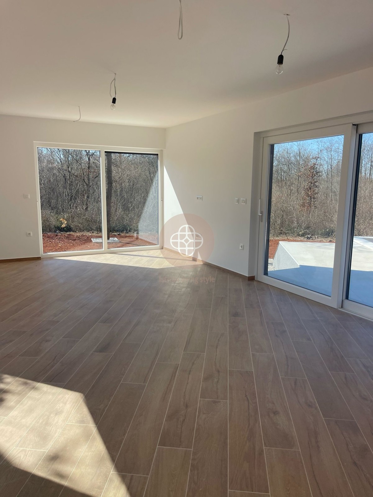 Elegante bungalow con piscina immerso nel verde per chi cerca pace e tranquillità