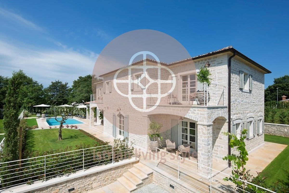 Luxuriously furnished stone villa with swimming pool and sports park