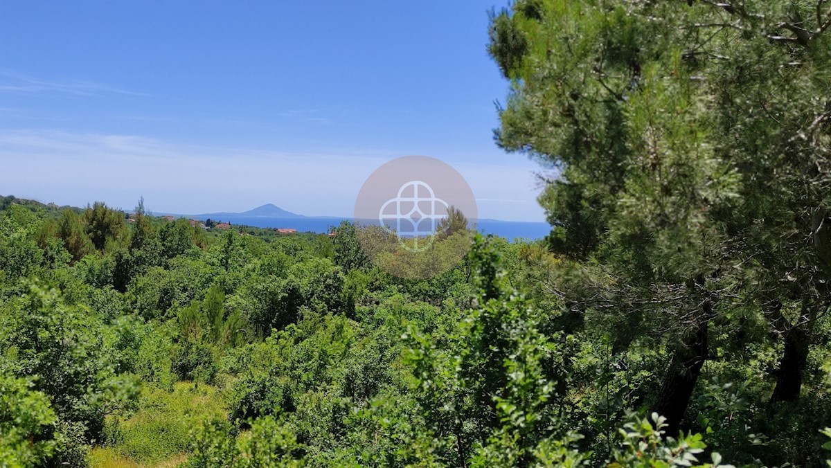 Terreno con vista mare *Continuazione della registrazione di inizio costruzione di una villa con piscina # possibile modifica del progetto - ISTRIA