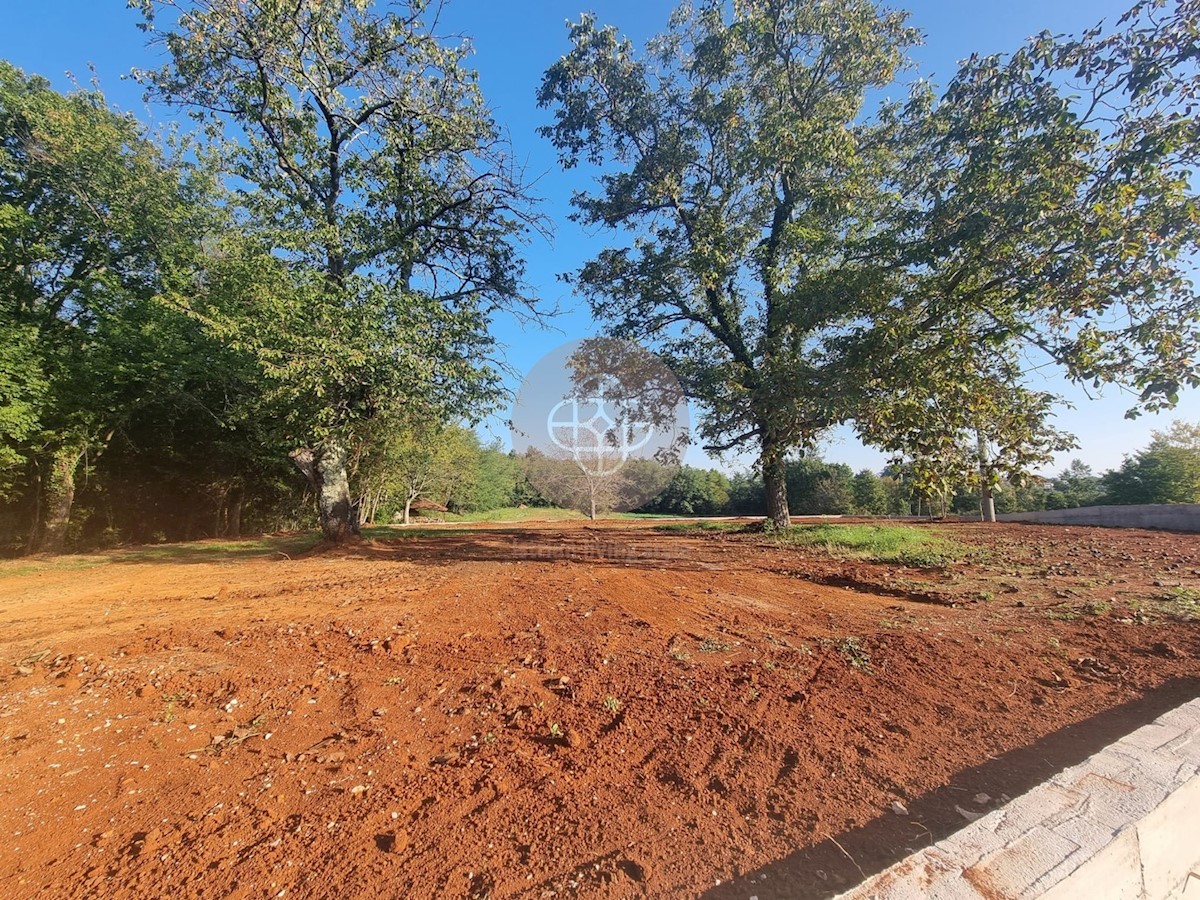 Fantastica proprietà con foresteria e vista lontana Vicino al mare