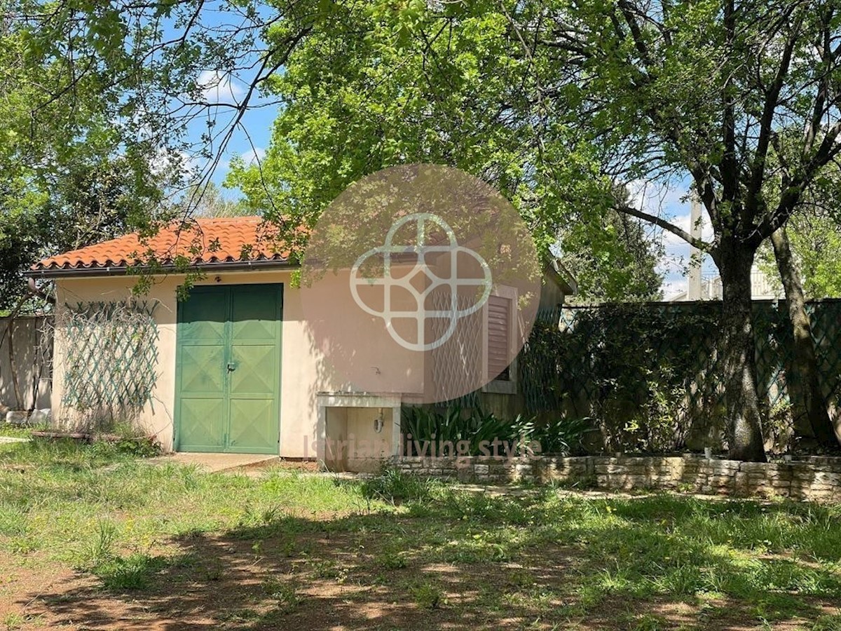 Fantastica proprietà con foresteria e vista lontana Vicino al mare