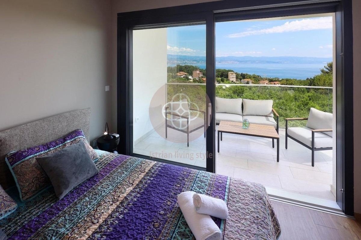 *Ika* il più raffinato attico con vista mare TOP *nuova costruzione*