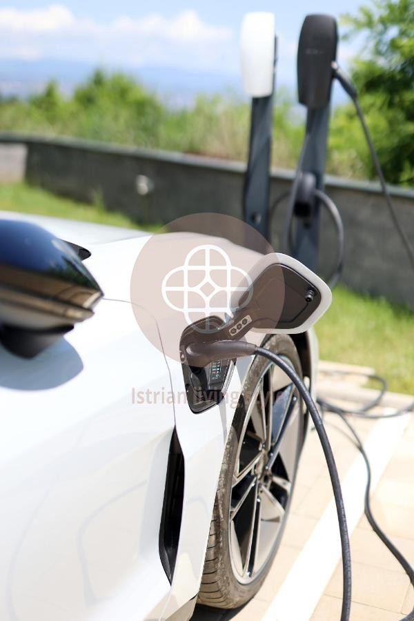 *Ika* il più raffinato attico con vista mare TOP *nuova costruzione*