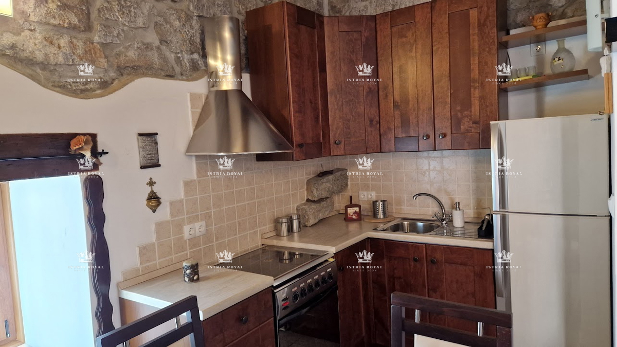 Opatija, Matulji, vendita – due piccoli appartamenti a Jušići, Matulji – 62 m² di superficie totale, vicinanza al mare.