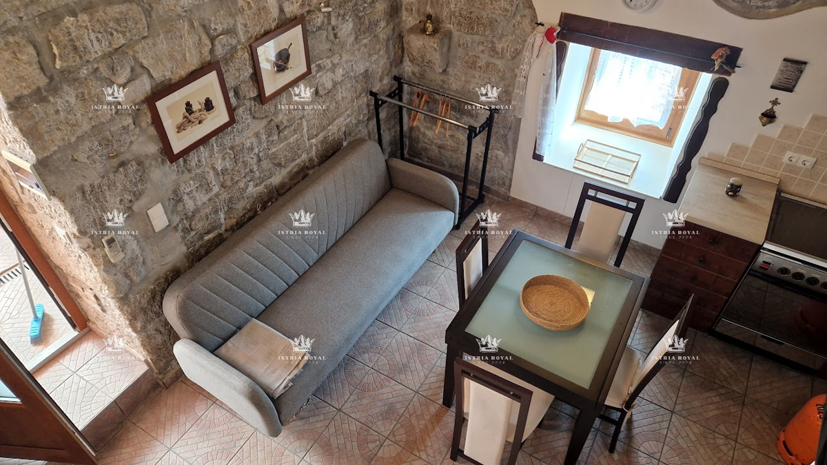 Opatija, Matulji, vendita – due piccoli appartamenti a Jušići, Matulji – 62 m² di superficie totale, vicinanza al mare.