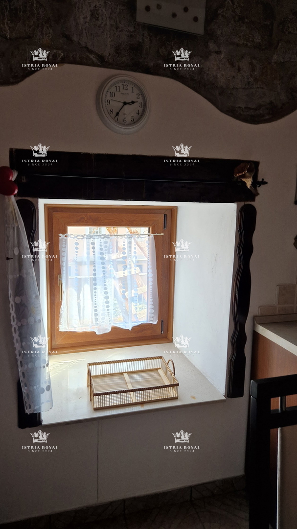 Opatija, Matulji, vendita – due piccoli appartamenti a Jušići, Matulji – 62 m² di superficie totale, vicinanza al mare.