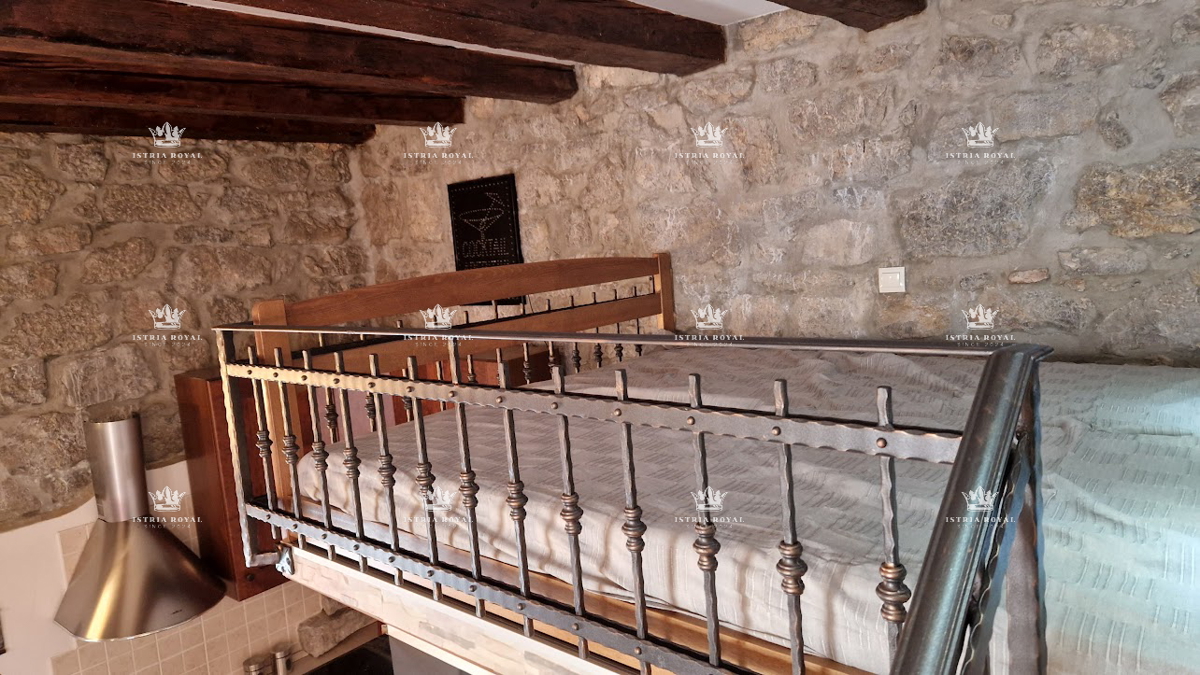 Opatija, Matulji, vendita – due piccoli appartamenti a Jušići, Matulji – 62 m² di superficie totale, vicinanza al mare.