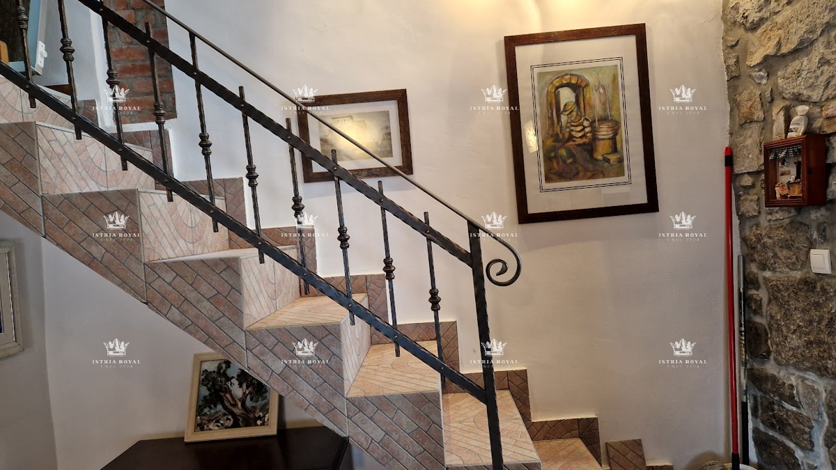 Opatija, Matulji, vendita – due piccoli appartamenti a Jušići, Matulji – 62 m² di superficie totale, vicinanza al mare.