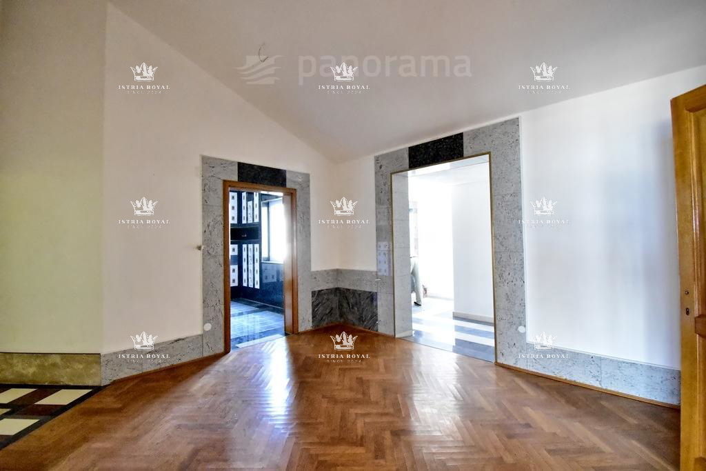 Villa di lusso in vendita a Medulin – 602 m², vista mare, prima fila sul mare, Istria.