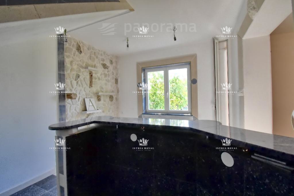 Villa di lusso in vendita a Medulin – 602 m², vista mare, prima fila sul mare, Istria.