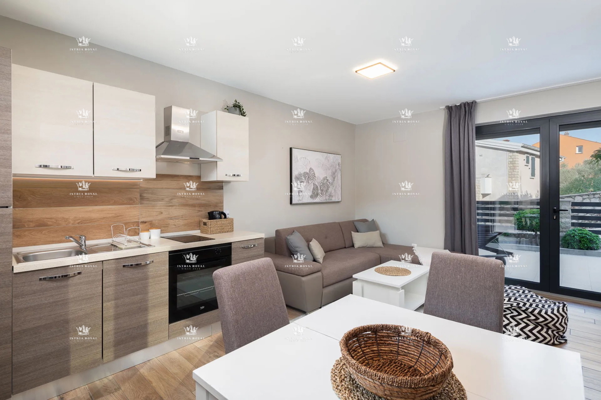 Villa di lusso con vista mare e piscina – Pag, 130 m dalla spiaggia