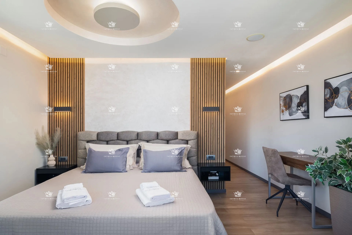 Villa di lusso con vista mare e piscina – Pag, 130 m dalla spiaggia