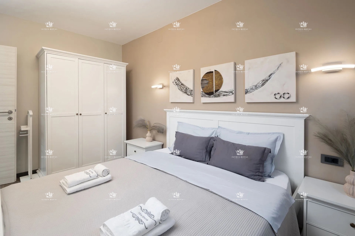 Villa di lusso con vista mare e piscina – Pag, 130 m dalla spiaggia