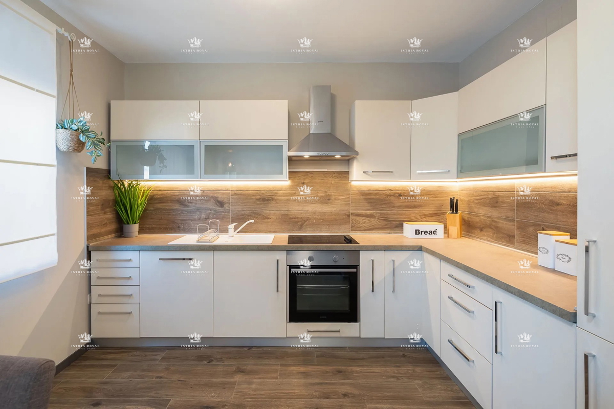 Villa di lusso con vista mare e piscina – Pag, 130 m dalla spiaggia