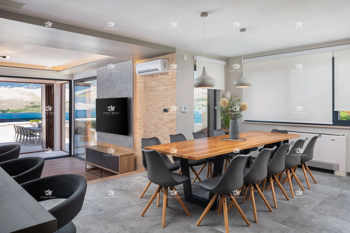 Villa di lusso con vista mare e piscina – Pag, 130 m dalla spiaggia